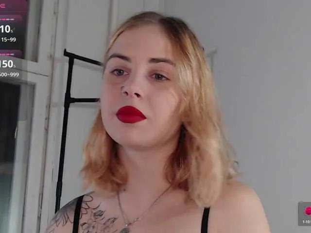 AlisMoona from BongaCams