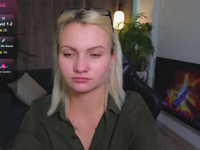 Masturbate to BongaCams's CameronDiaz5 CameronDiaz5 from BongaCams