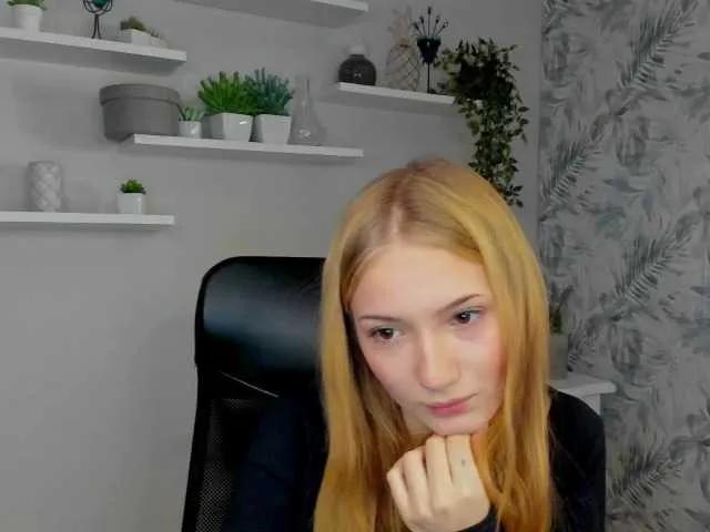 Chloeblonde18 from BongaCams
