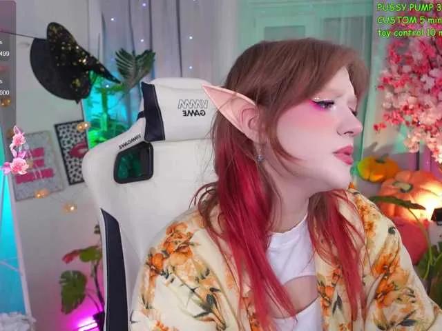 Explore CrazyWine, she wants to masturbate for you CrazyWine from BongaCams