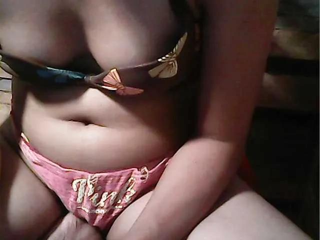 Explore Flowerhairypinay, she wants to masturbate for you flowerhairypinay from BongaCams