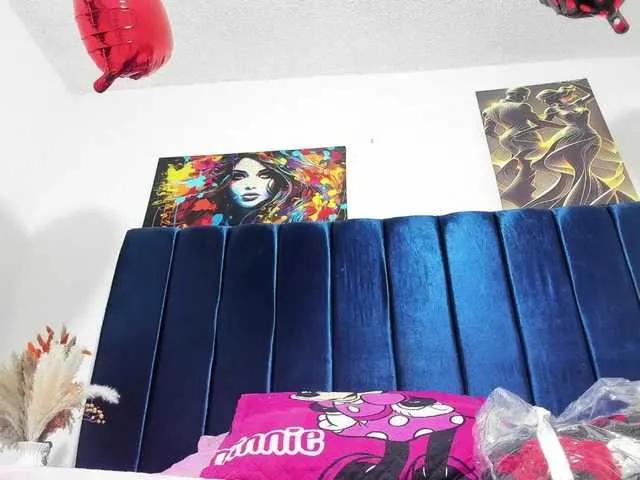 Explore Hanna-wish, she wants to masturbate for you Hanna-wish from BongaCams