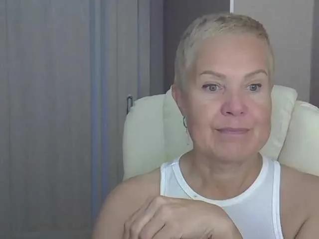 BongaCams IFannyLove IFannyLove from BongaCams