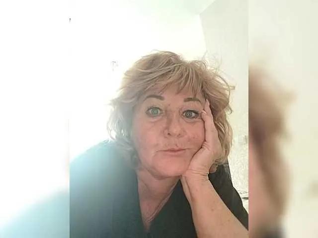 BongaCams KarinkaSweet KarinkaSweet from BongaCams