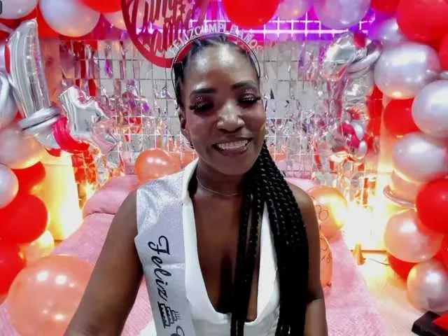 Explore BongaCams's Kimmturner Kimmturner from BongaCams