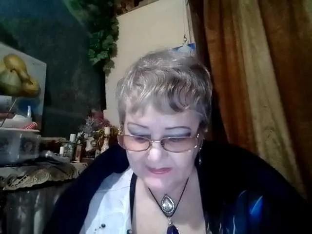 Masturbate to sexy model Lelaniy lelaniy from BongaCams