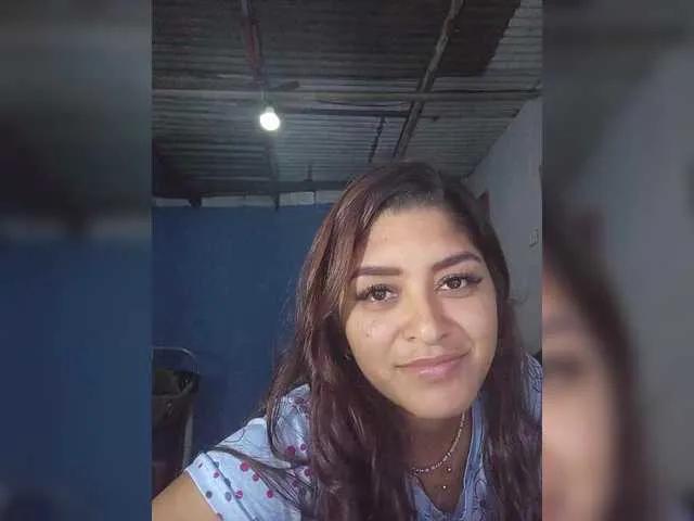 lizmar29 from BongaCams