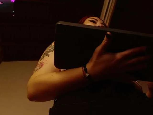 Discover sweet camwhore Madame-ibby madame-ibby from BongaCams