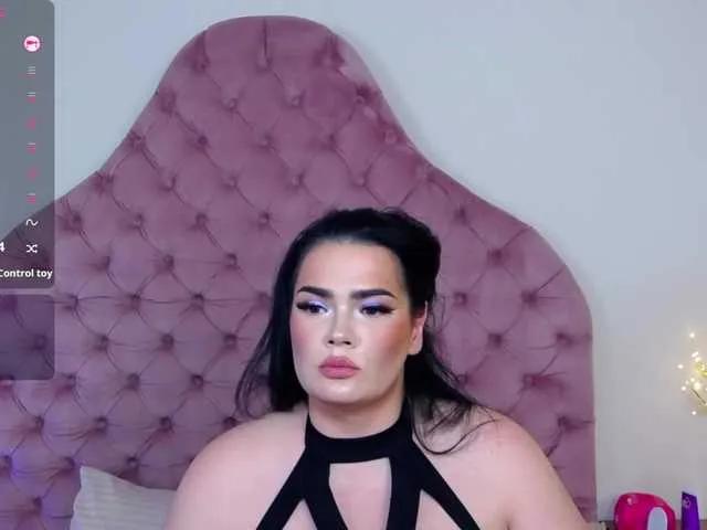 Sexy Margosha-yours wants you to fuck her body now Margosha-yours from BongaCams