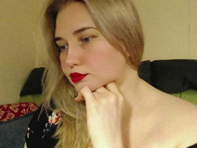 Watch MissLilyAbrams, she wants to masturbate for you MissLilyAbrams from BongaCams