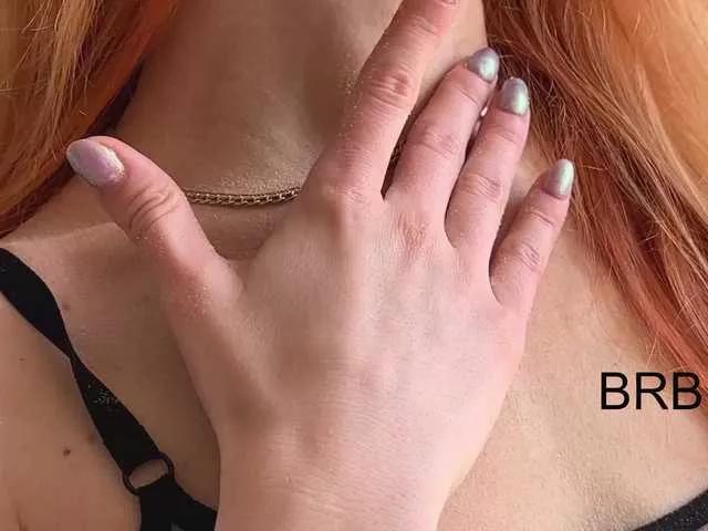 Na-izi from BongaCams