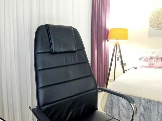 Sweet Olga1W from BongaCams Olga1W from BongaCams