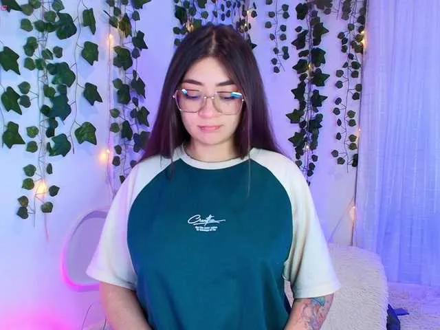 Samii-Evans from BongaCams