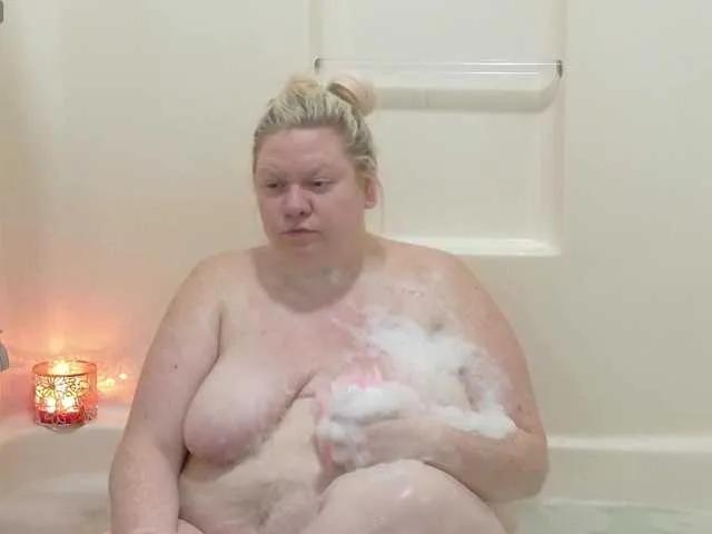 Try sweet slut Siennaluxx Siennaluxx from BongaCams