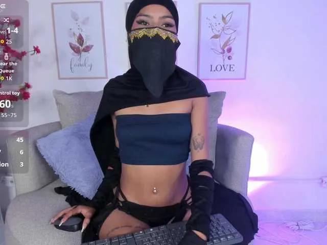 Try Soul-arabian, she wants to masturbate for you soul-arabian from BongaCams