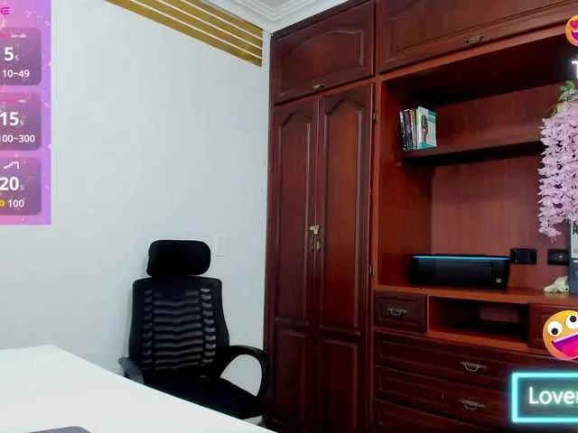 Naked ValkiriaContee wants you to fuck her body now ValkiriaContee from BongaCams