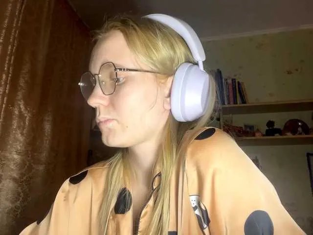 YOUR-TOP-PASSOIN from BongaCams