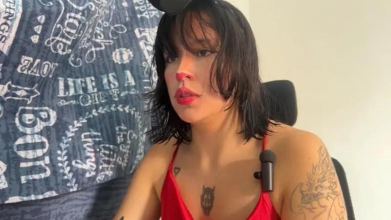 Aliciia_23 from Cam4