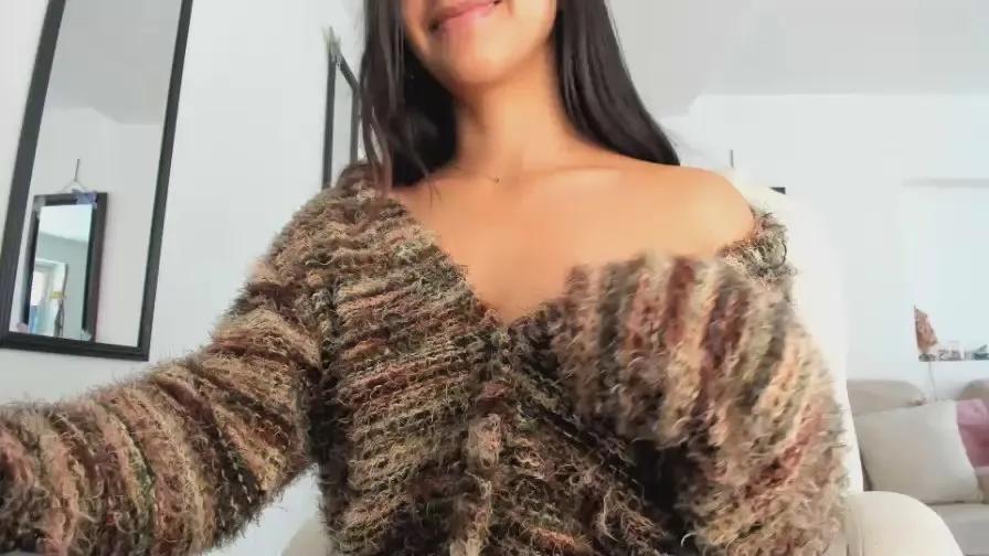 Explore 26 years old annypretty from Cam4 annypretty from Cam4