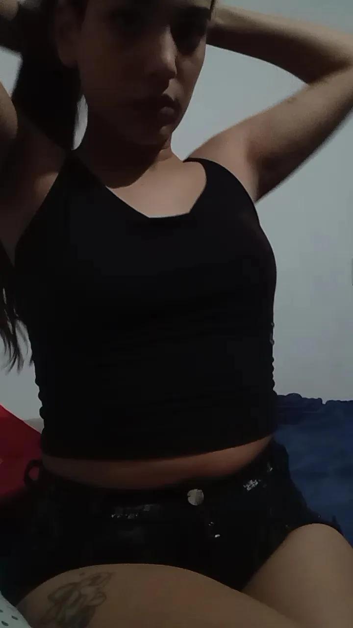 baaabygirls1 from Cam4