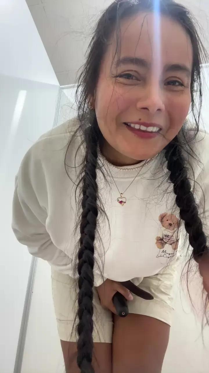 Sweet Bellakatalina wants you to fuck her body now Bellakatalina from Cam4