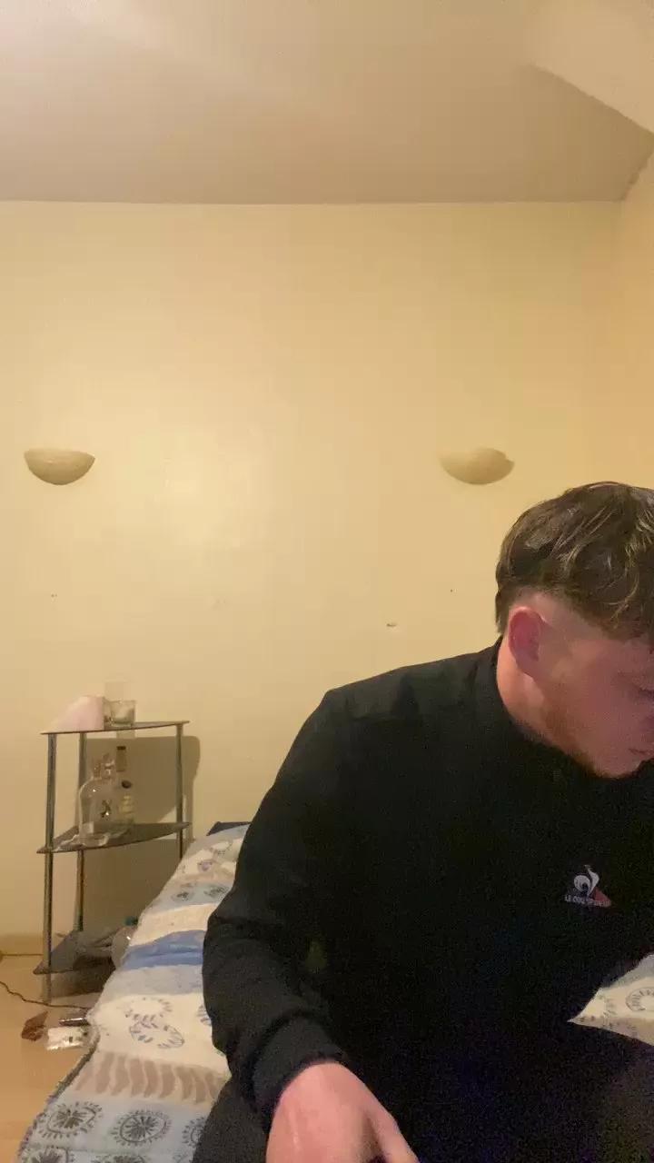 Boyveuxfemme from Cam4