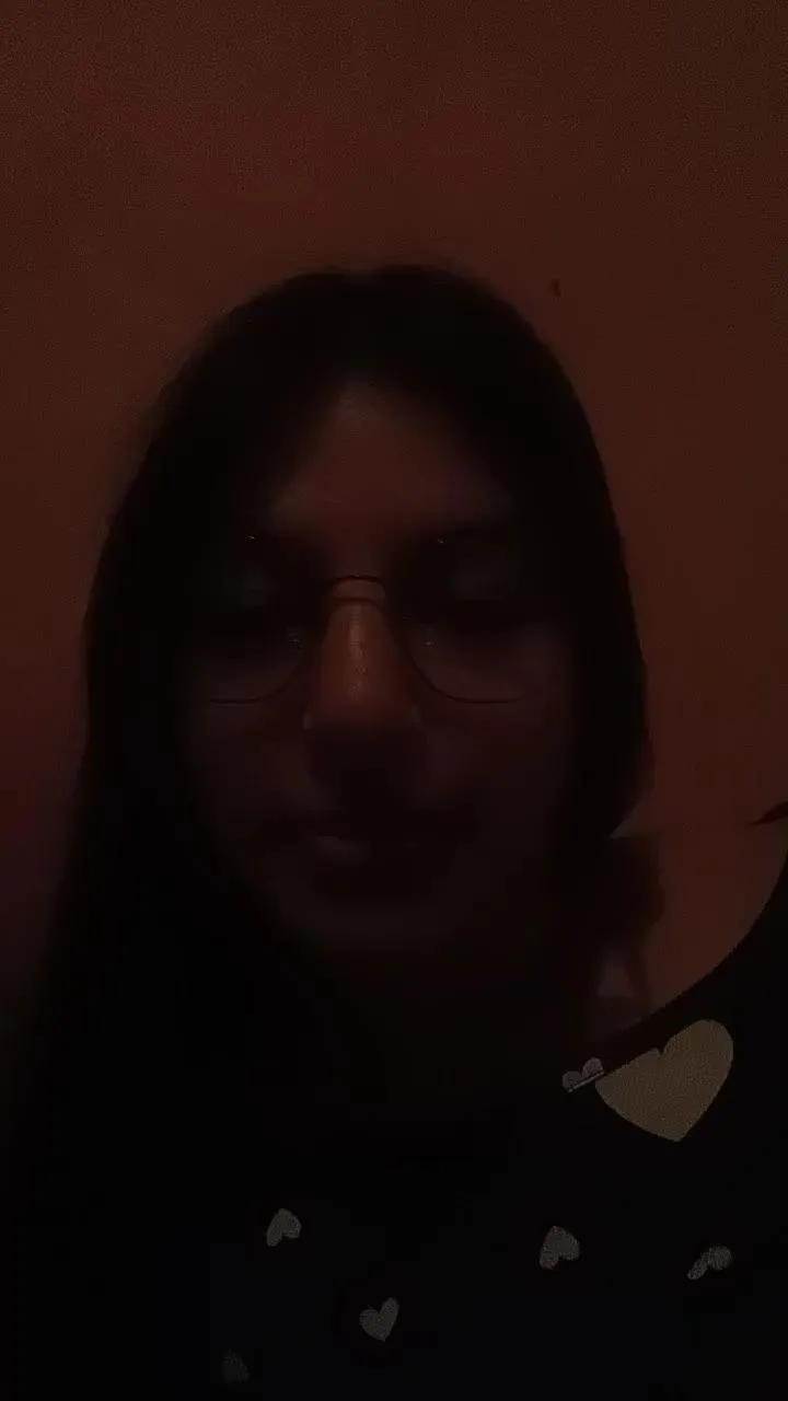 Discover Cami_04, she wants to masturbate for you Cami_04 from Cam4