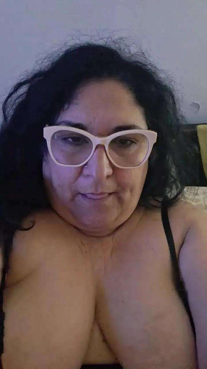 Caritovivi from Cam4