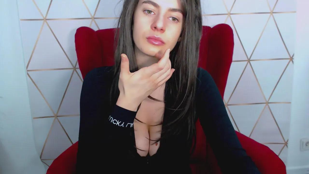 Explore Cam4's CarliSoSexy25 CarliSoSexy25 from Cam4