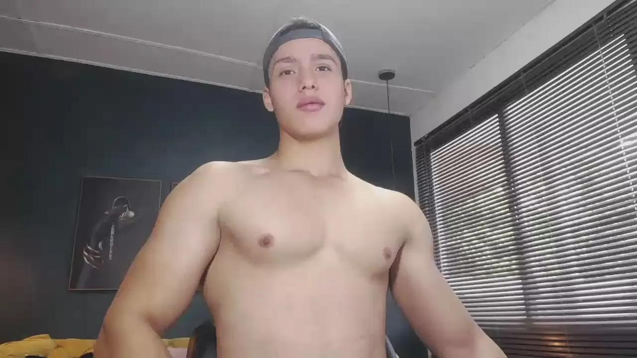 Watch Deivid_parker, he wants to masturbate for you deivid_parker from Cam4