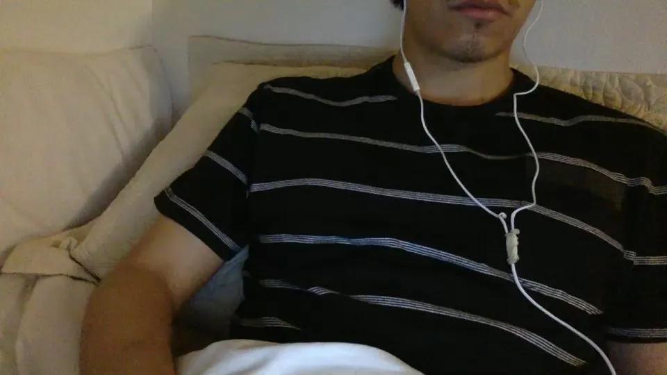 Try cute slut Frusboi frusboi from Cam4