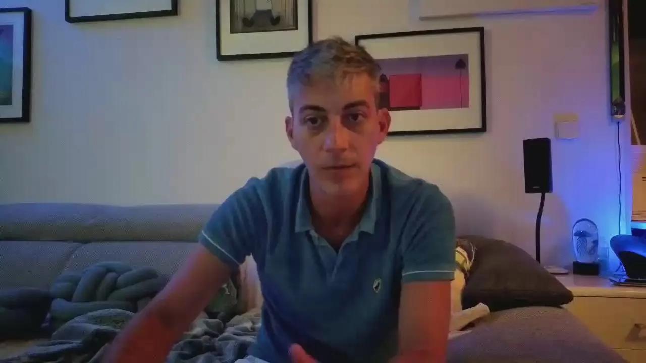 Explore Cam4's HuGo4K HuGo4K from Cam4