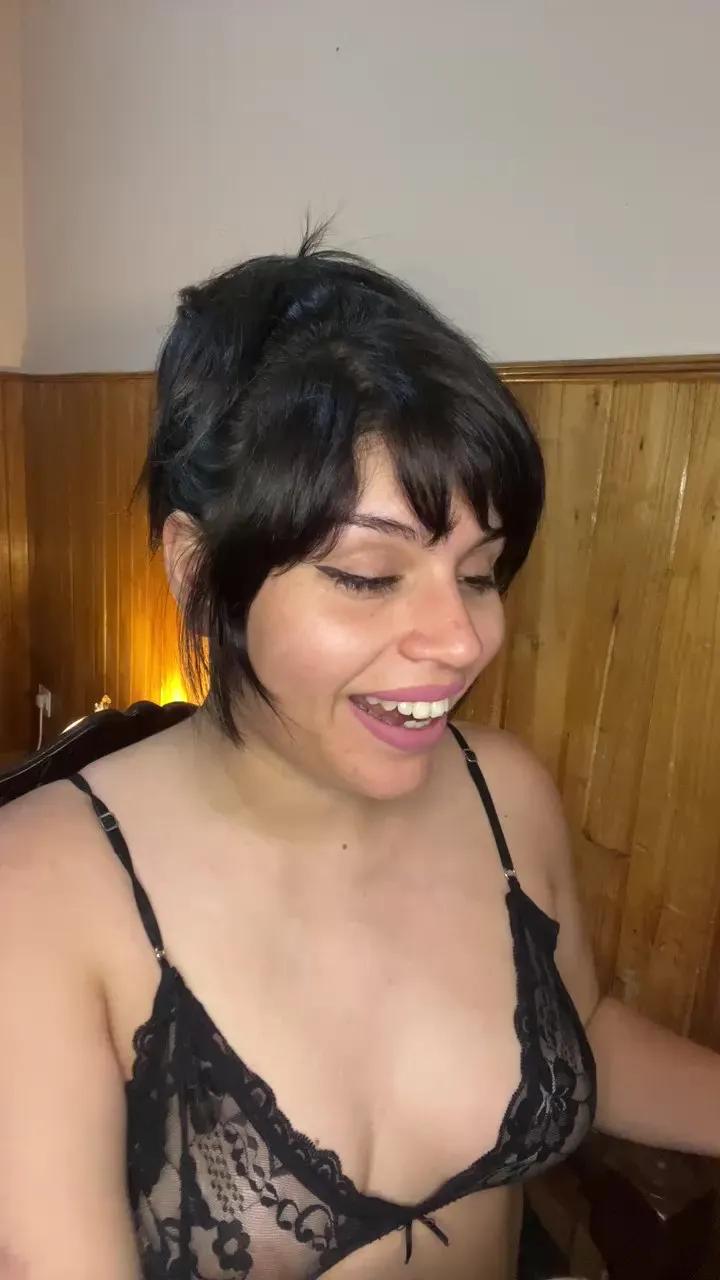 Explore slutty slut Jan3Bloss0m Jan3Bloss0m from Cam4