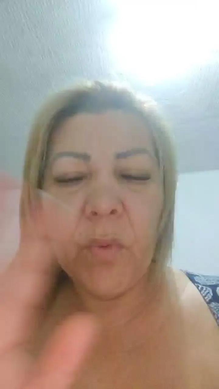 jenihotsex from Cam4