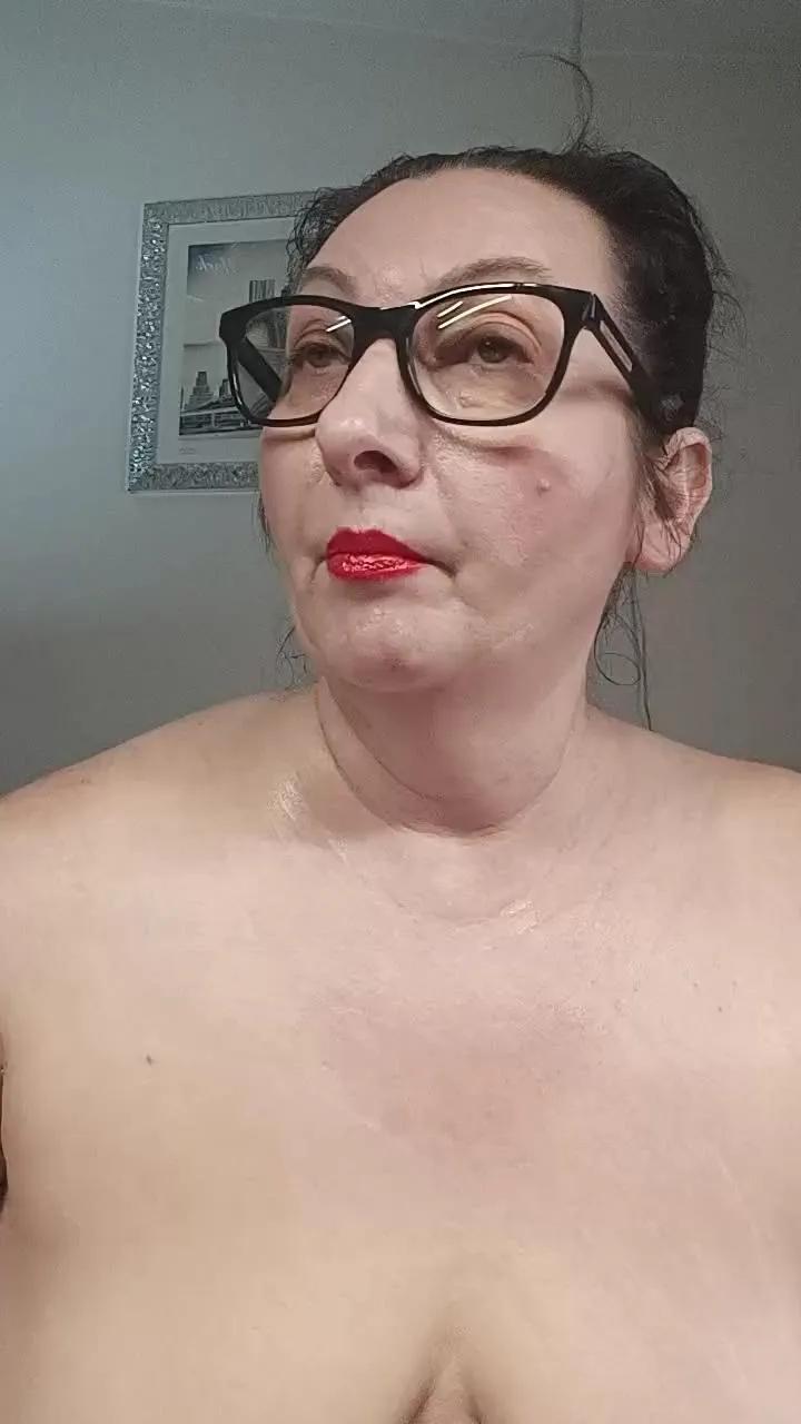 Slutty mary73sexy from Cam4 mary73sexy from Cam4