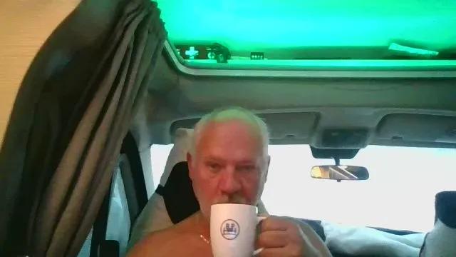 Discover 68 years old Melkmann1 from Cam4 Melkmann1 from Cam4