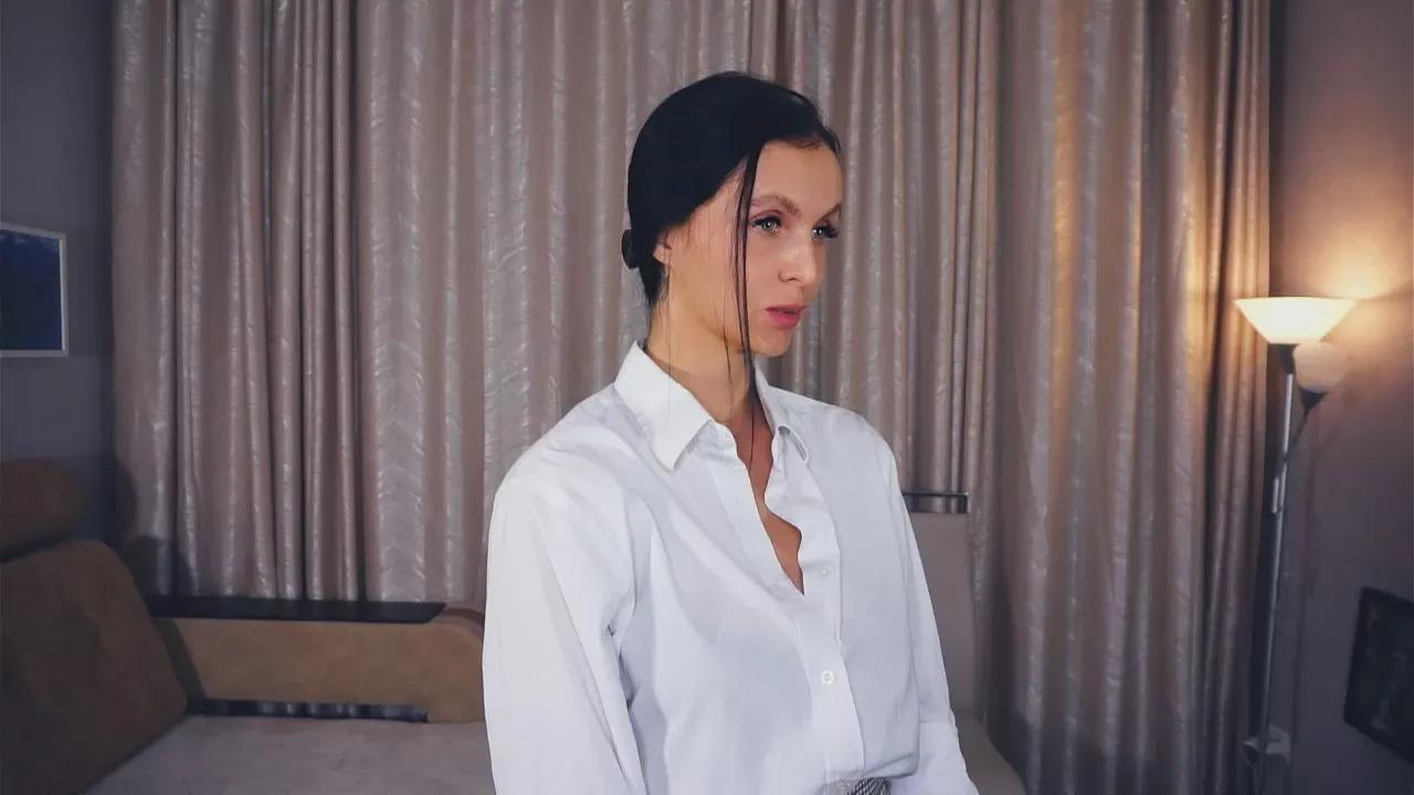 Sweet NieshaLatorre wants you to fuck her body now NieshaLatorre from Cam4