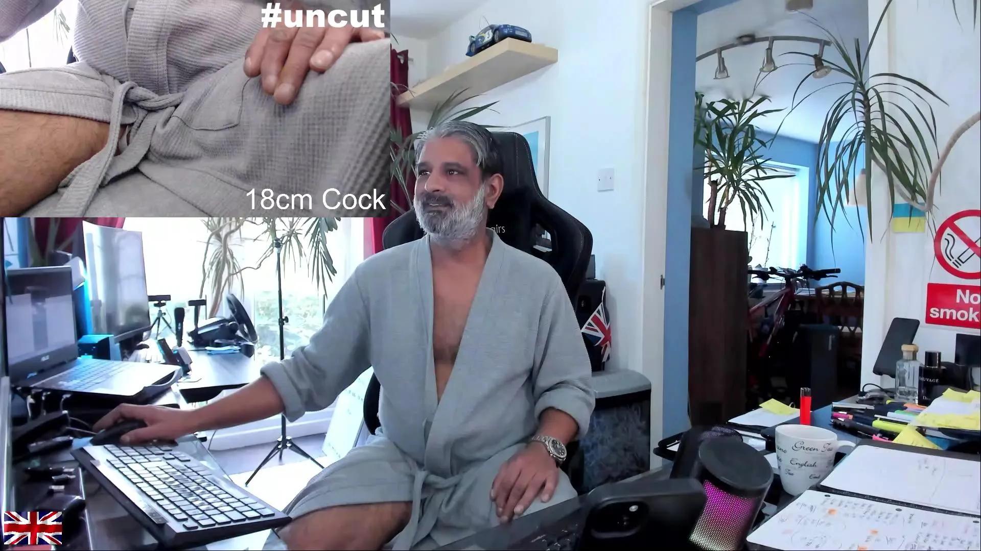 Masturbate to Cam4's OnlineBossUK OnlineBossUK from Cam4