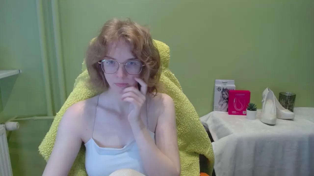Cute Penny_Pleasure wants you to fuck her body now Penny_Pleasure from Cam4