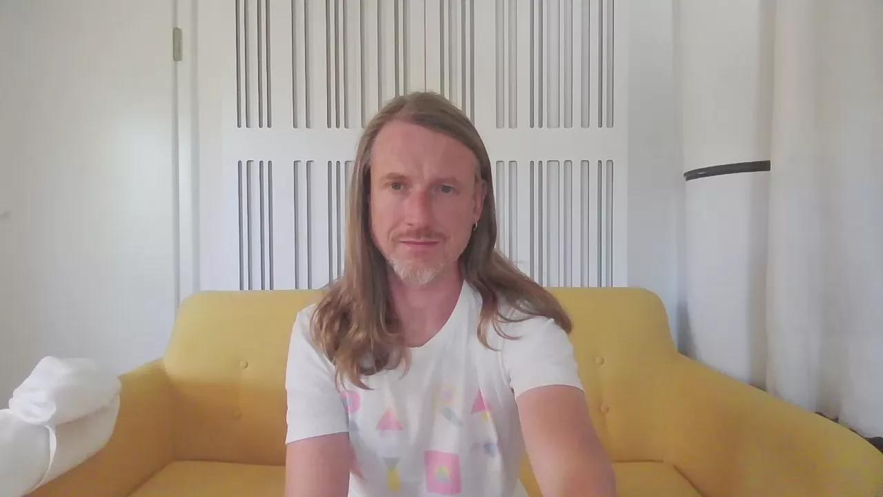 Watch 43 years old rogue_sam from Cam4 rogue_sam from Cam4