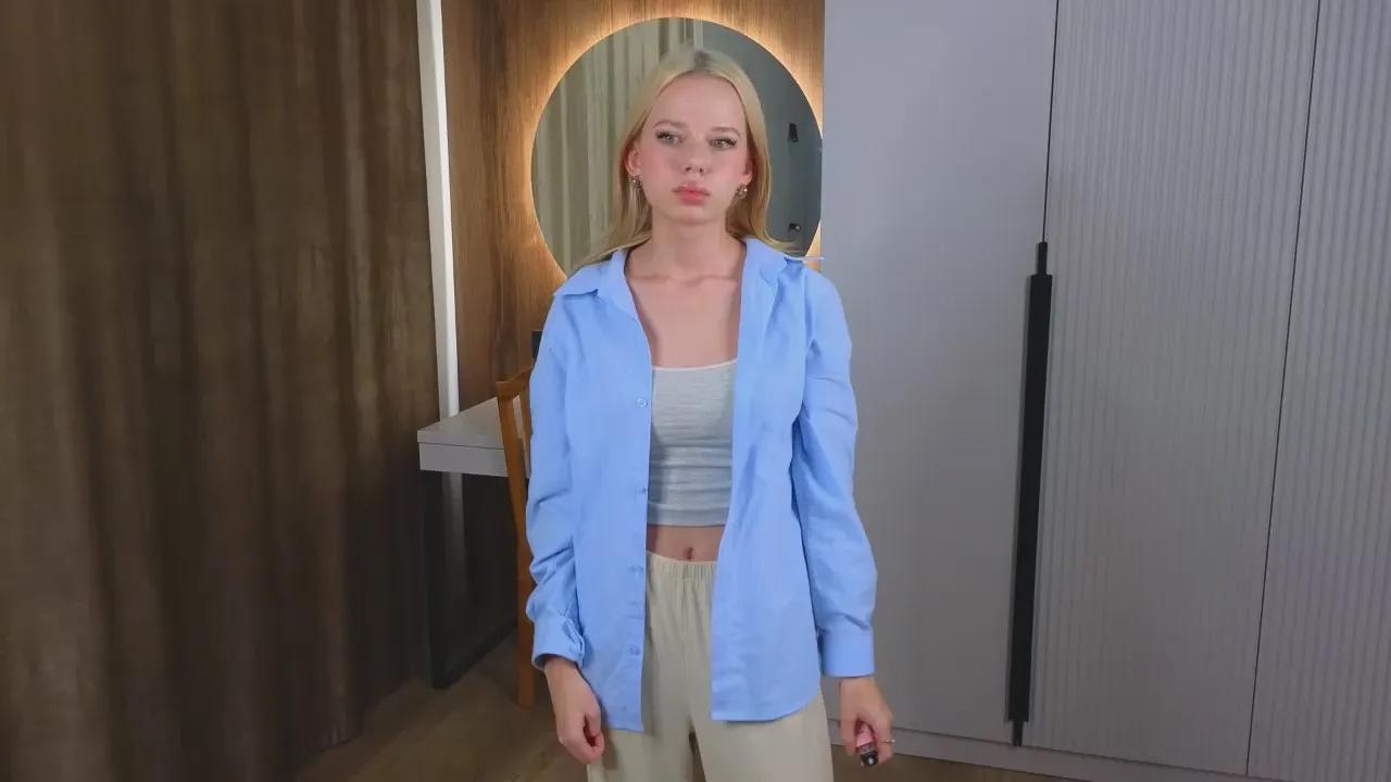 RozanneLapinta from Cam4