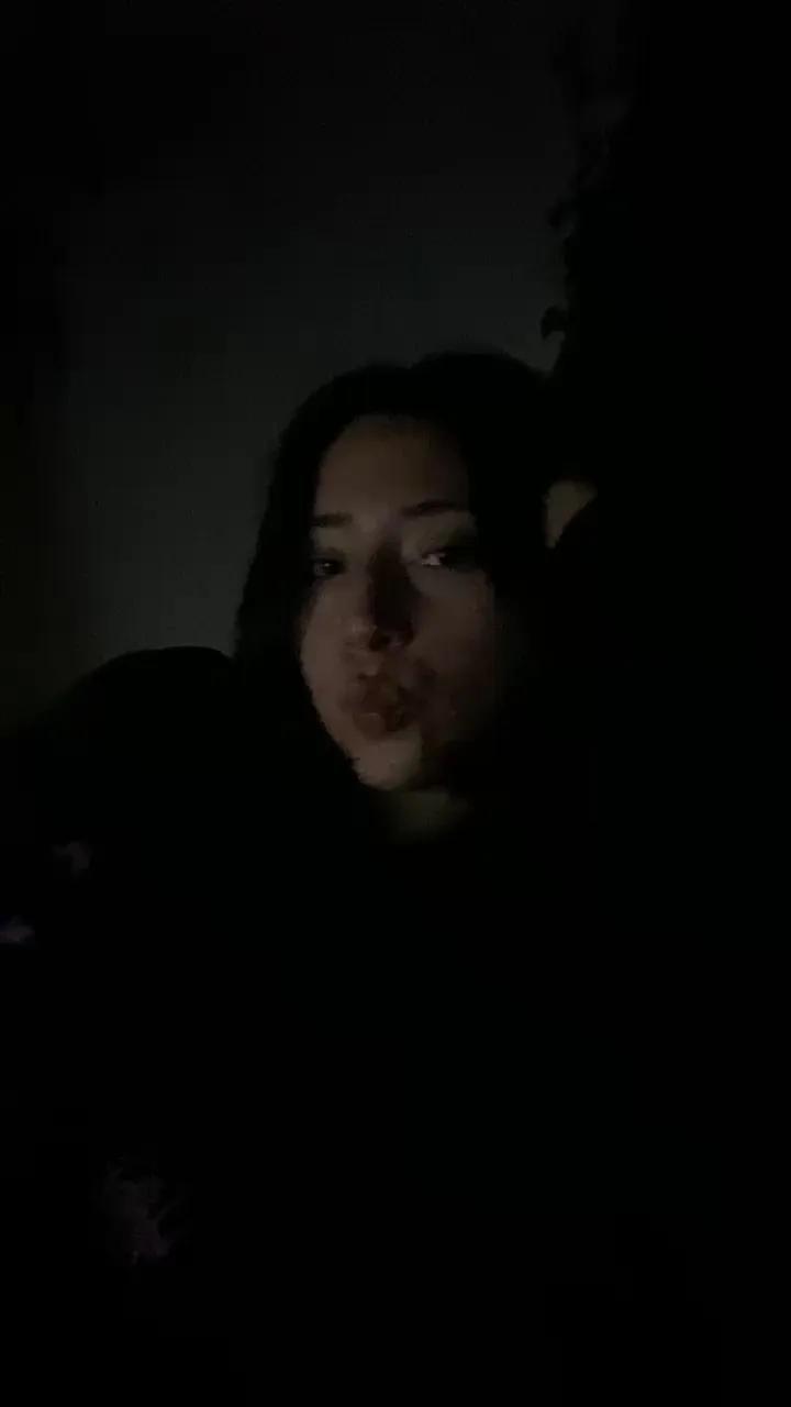 savagedina from Cam4