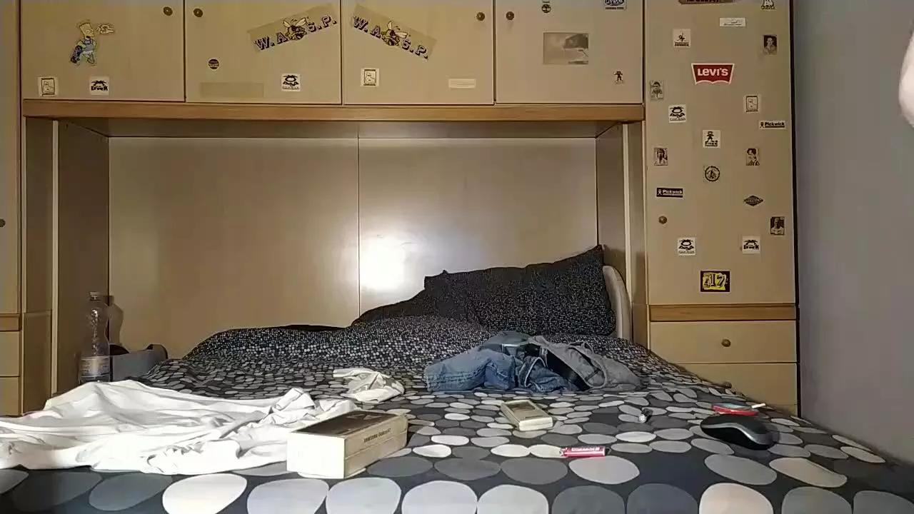 Watch Scrocchia84, he wants to masturbate for you scrocchia84 from Cam4