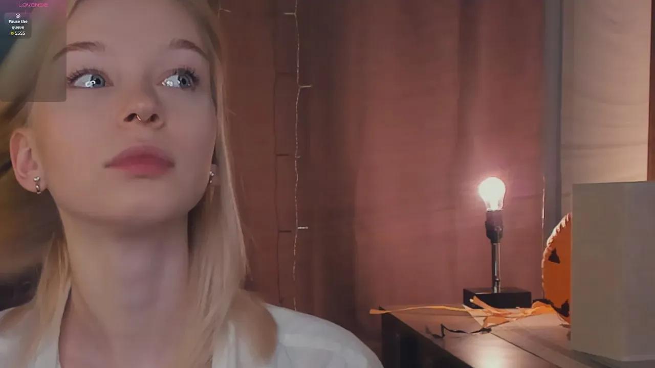 Discover Cam4's TandraNorum TandraNorum from Cam4