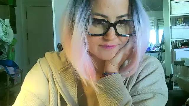 Watch 47 years old zaidapink from Cam4 zaidapink from Cam4