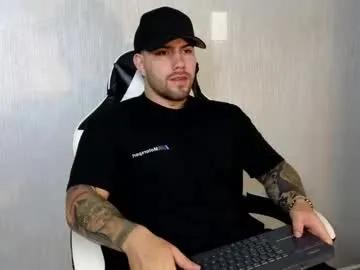 ades_lowe from Chaturbate