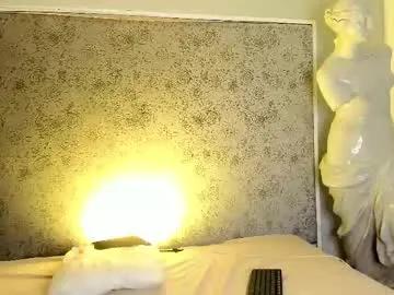 Sweet Ari_sunshine wants you to fuck zir body now ari_sunshine from Chaturbate