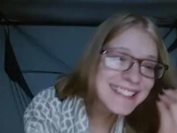 baeblondie from Chaturbate