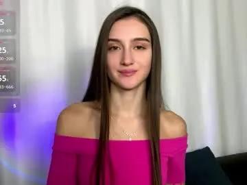 Masturbate to 19 years old cloudbae from Chaturbate cloudbae from Chaturbate