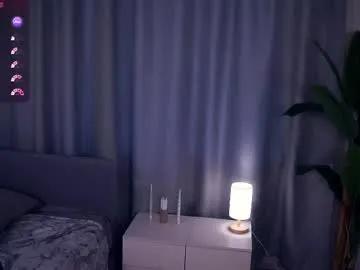 constanceglascov from Chaturbate